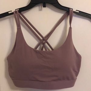 Lavender cross-back sport bra✨
